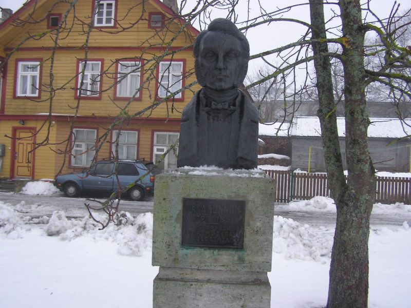 02-300008.jpg