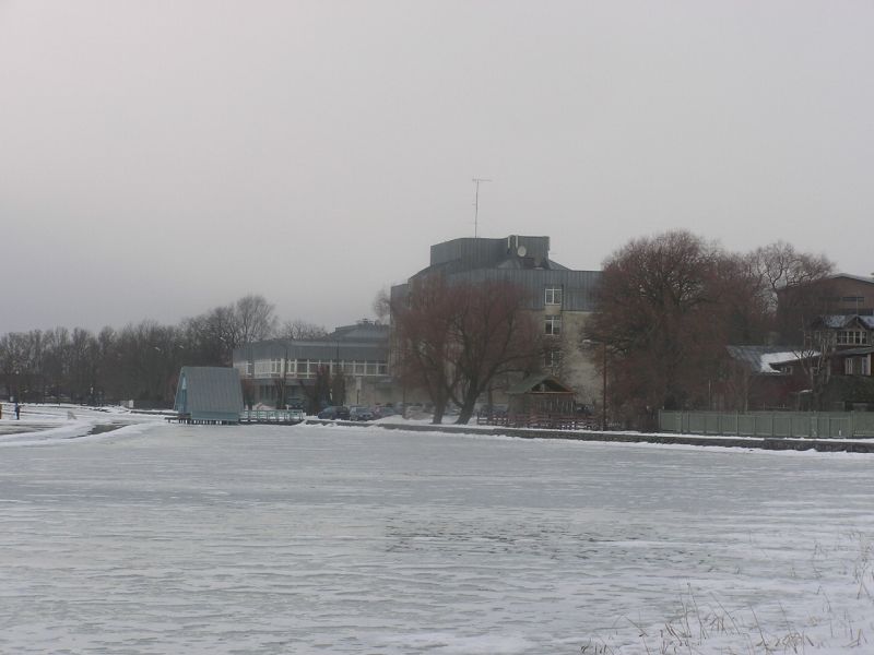 04-310028.jpg